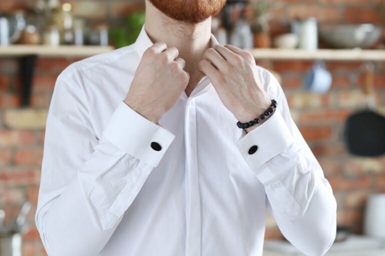 how to wear cufflinks