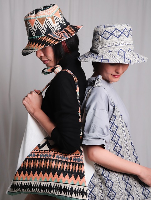 Bucket Hat Outfits